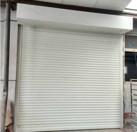 鋼質(zhì)卷簾門